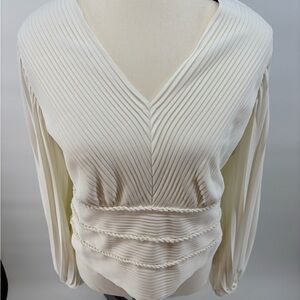 NWT Ecru Cream V-Neck Pintucked Women's Blouse with Elastic Back Size 12 Machine